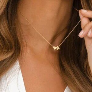 Lucky Bear & Co. Dainty "G" Initial Heart Necklace-NWT